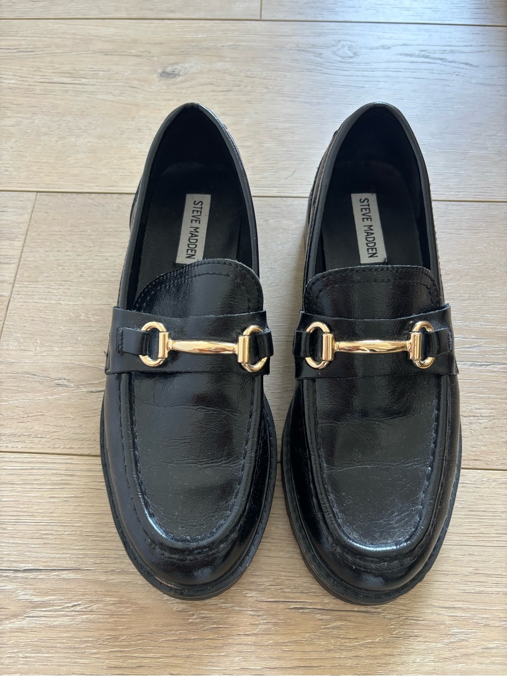 Preppy dark academia goth Steve Madden black leather loafers